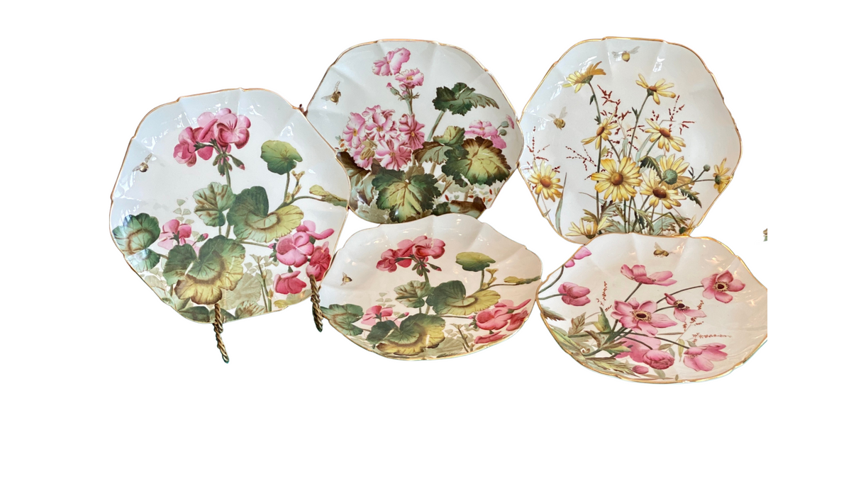 Queen Bee Plate, Porcelain – Angioletti Designs