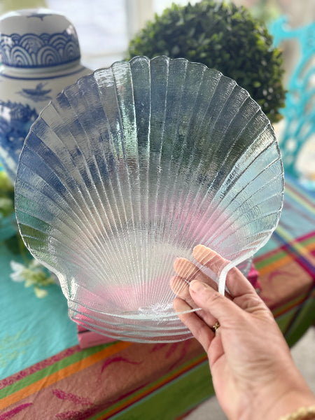 Vintage Plates, Arcoroc Scallop Shell Glass Dinner Plates, Set of 5
