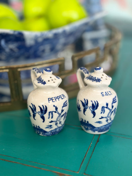 Vintage Salt & Pepper Shakers, Labeled,  Blue Willow, Chinoiserie
