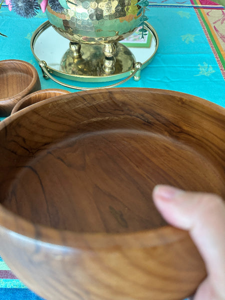 Vintage Salad Bowl Set MCM wood, Thailand Set of 5