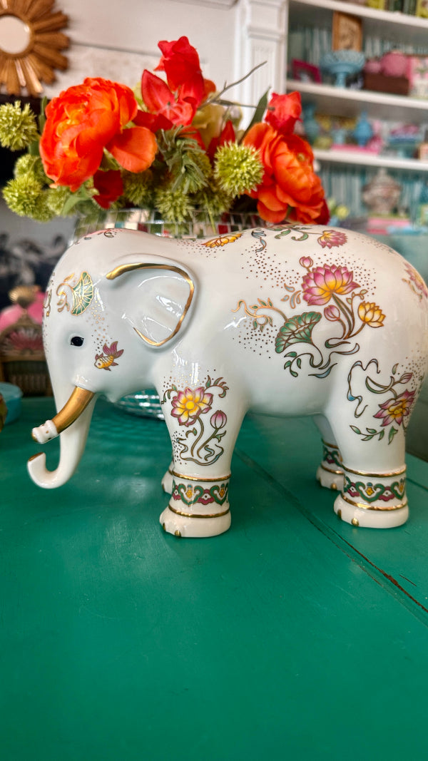 Vintage Figurines - You Can't Have Enough! – The House of Hanbury