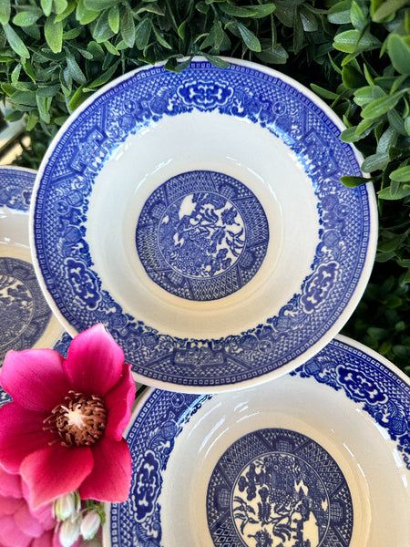 Vintage Cereal Bowls, Blue Willow Pattern, Set of 3