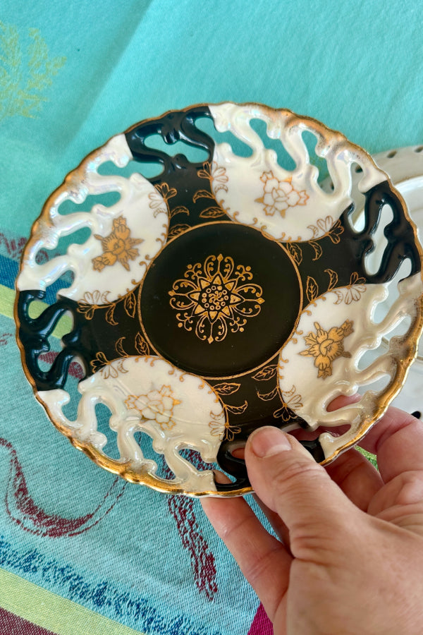 Vintage Reticulated Plate Black, White, gold or Green, Gold Plate