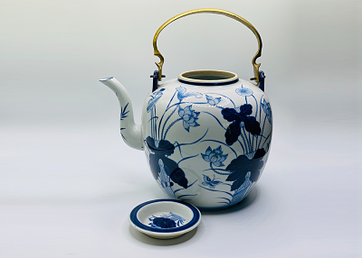 shop-vintage-antique-classics-silver-brass-teacups-china