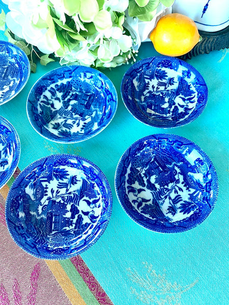 Blue Willow Berry Bowls, Made in Japan, Set of 6