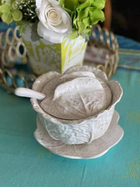 Pinheiro Bordallo White cabbage leaf 4 piece soup tureen set