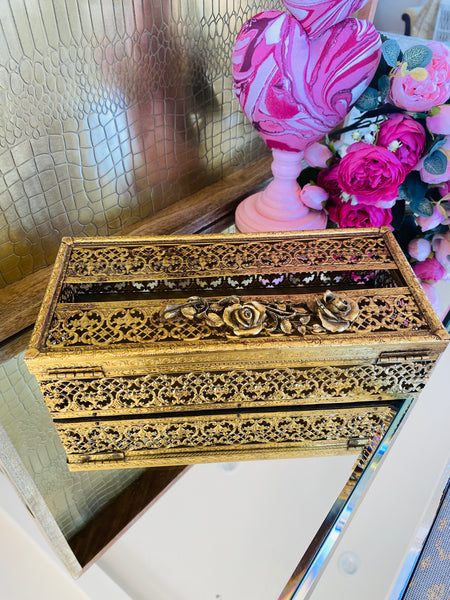 Victorian style scroll and roses tissue holder