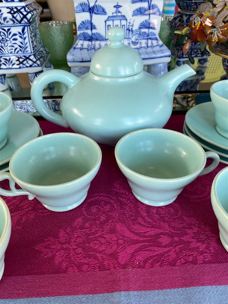 Vintage 1940's Franciscan ware tea set
