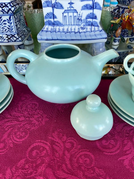 Vintage 1940's Franciscan ware tea set