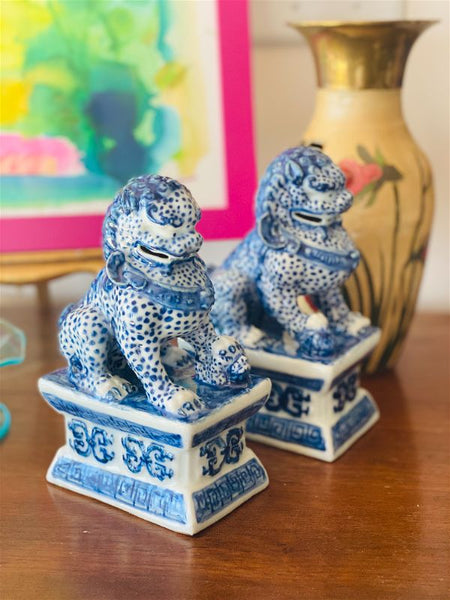 Pair of Blue and White Foo Dogs (Reproduction)