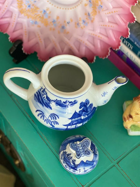 Blue and White Butterfly Top Teapot