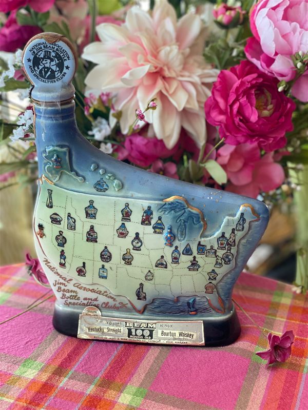 Vintage 1971 United States Jim Beam Decanter