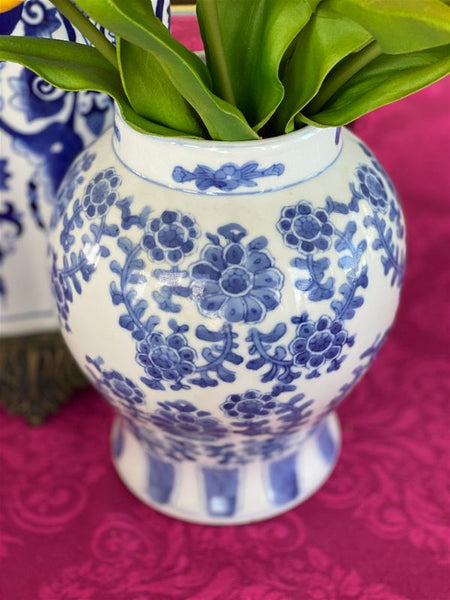 Vintage Blue and White chinoiserie vase