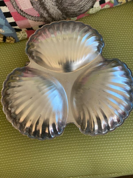Scallop Shell Silverplate Server