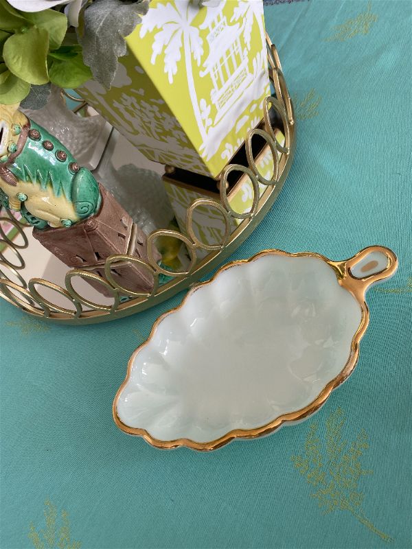 Leaf shape milkglass dish