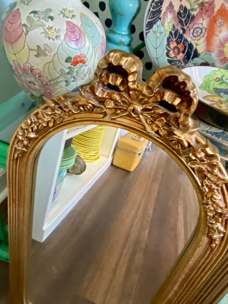 Hanning Bow Wall Mirror Arched Shape Oblong Wooden Floral and Bow Fram –  The House of Hanbury