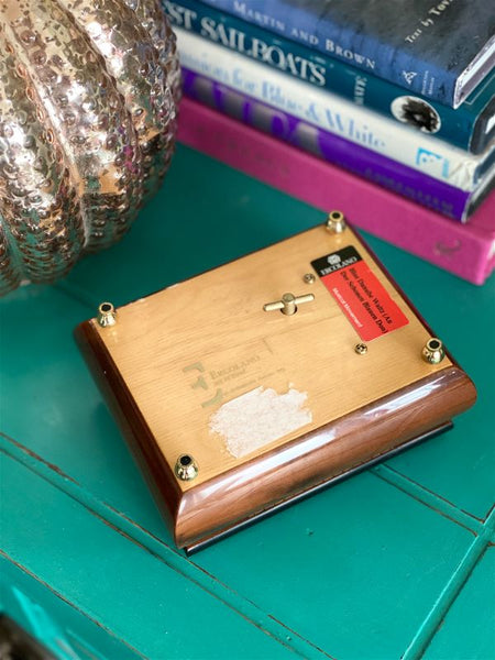 Vintage Ercolano Italian Sorento handcrafted Wooden Jewelry Music Box