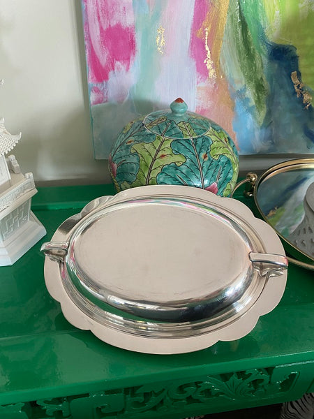 Silverplate Oval Covered Dish Wallace - 2 Handles Scallop Edge